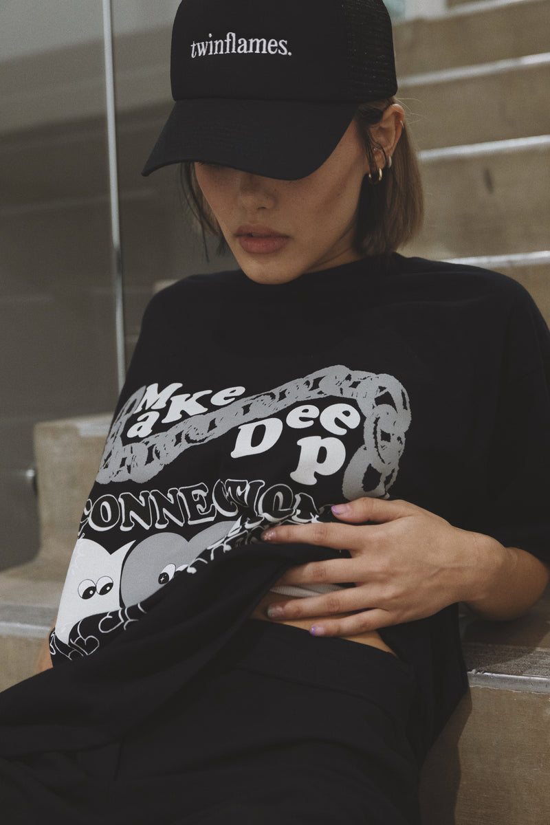 Deep Connections Tee Black